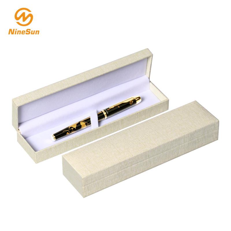 Hộp đựng sữa và màu xanh